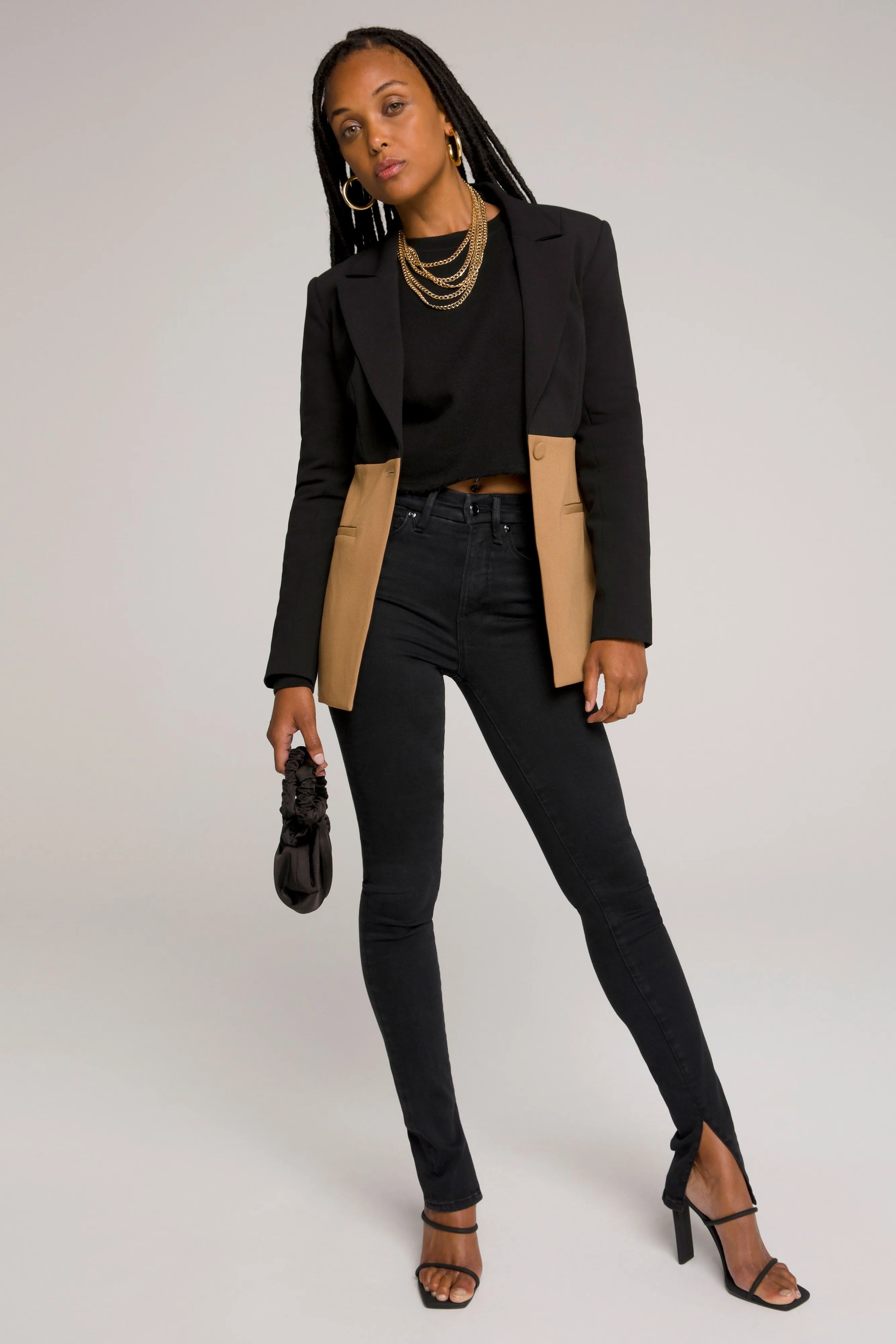 CROPPED & COOL SWEATSHIRT | BLACK001