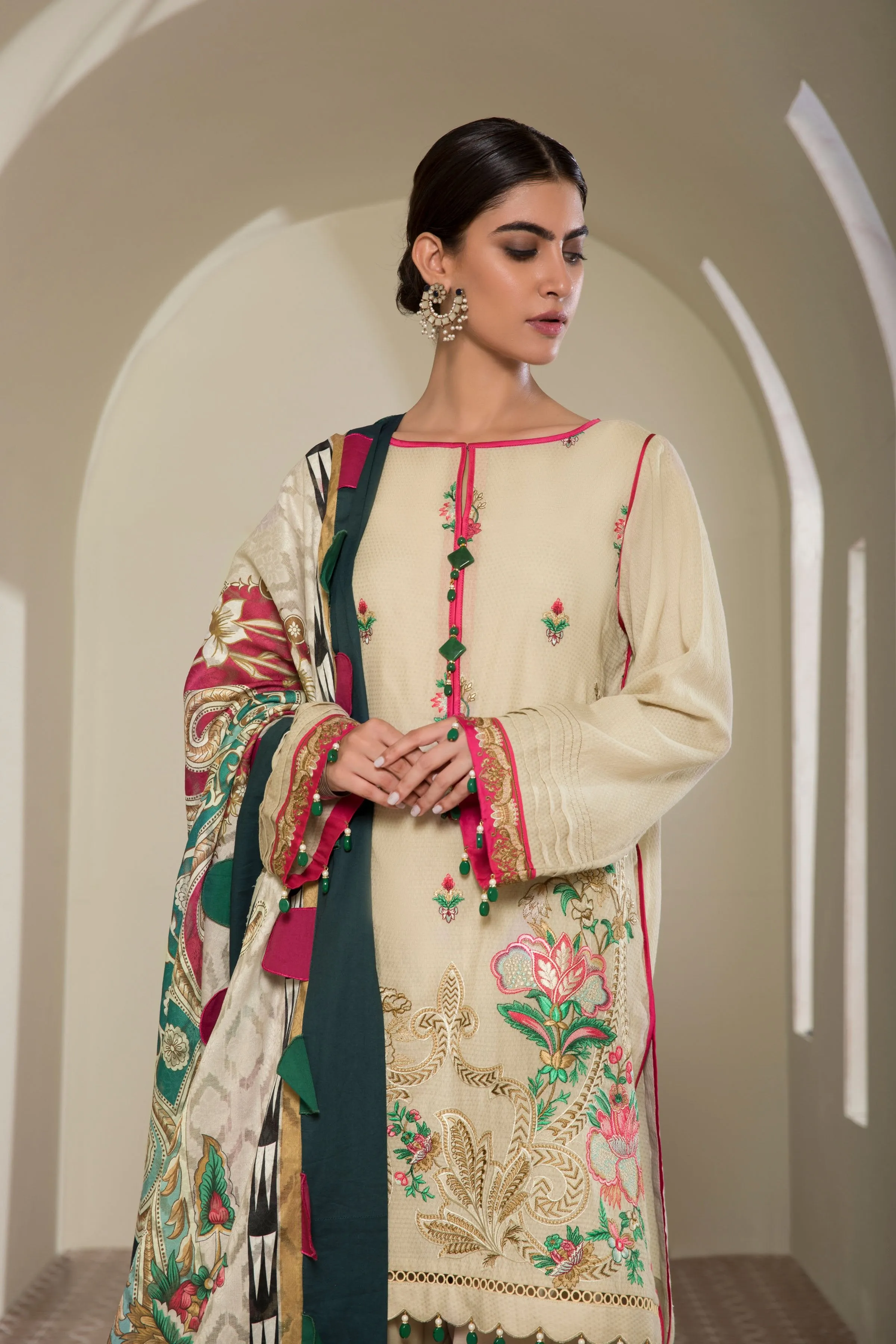 Sapphire Classic - 3 Piece Lawn Collection 2020 – Summer Essence